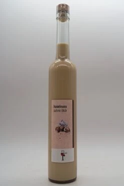 Haselnuss Sahnelikör