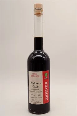 Walnuss-Likör Aus Grünen Walnüssen
