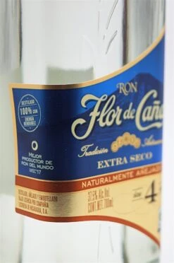 4 Jahre White Extra Seco Rum -Feine Spirituosen dsc01345