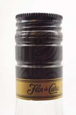 4 Jahre White Extra Seco Rum -Feine Spirituosen dsc01536