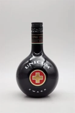 Zwack Kräuterlikör