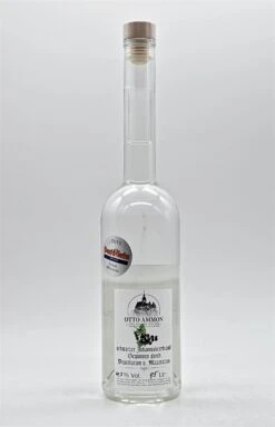 Schwarzer Johannisbeerbrand