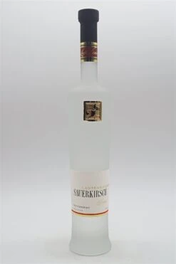 Sauerkirschbrand Unfiltriert