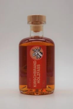 Kirschbrand Aus Dem Holzfass