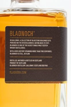 11 Jahre Lowland Single Malt Scotch Whisky -Feine Spirituosen dsc09695l48psh303ubic