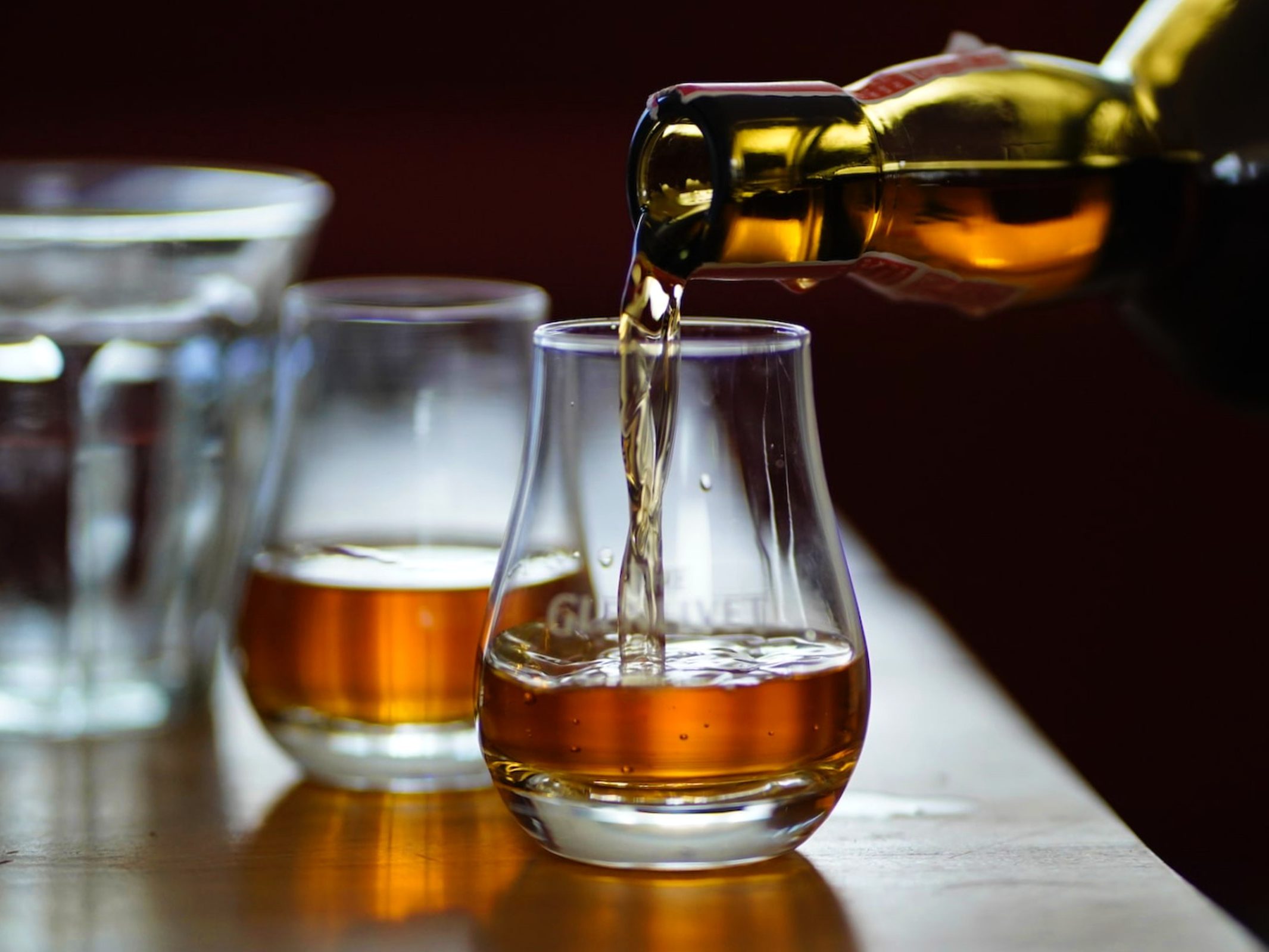 Feine Spirituosen -Feine Spirituosen Schottischer whisky 2560x1600 1 e1665931259146